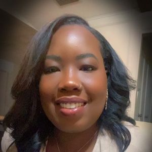 Meet your Posher, Francesca